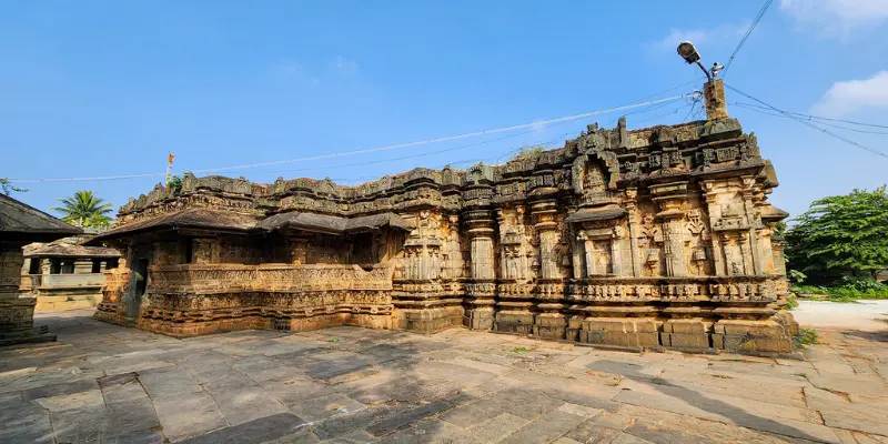 Views of Ancient Wells Sedam