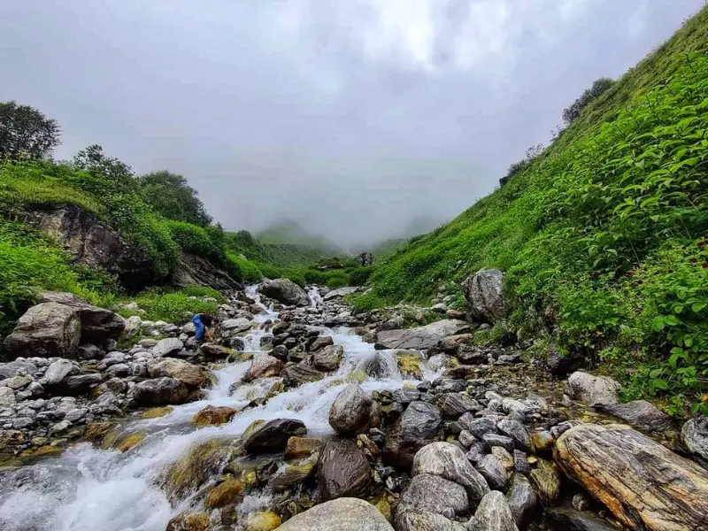 Uttarankhand treks in April