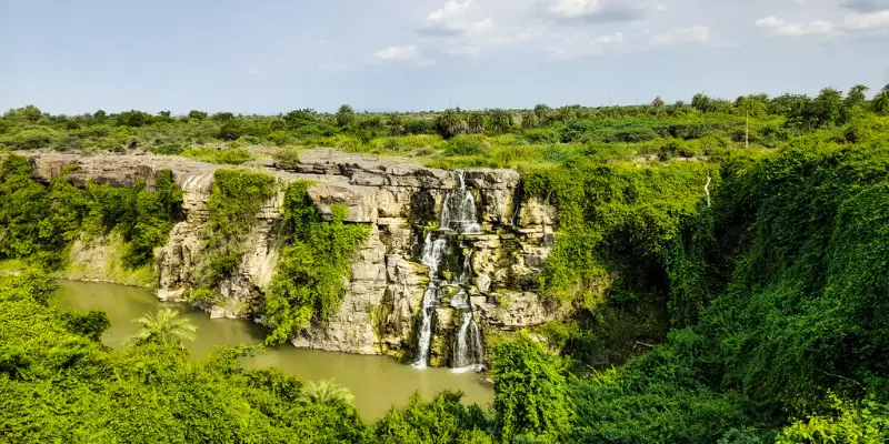 View of Ethipothala waterfalls