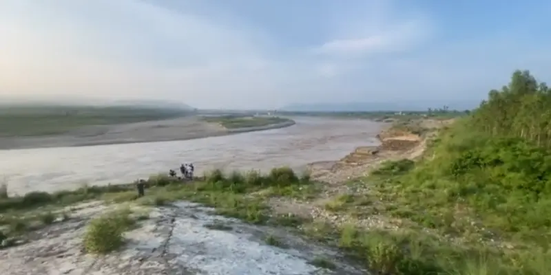 Hathni Kund Barrage View View of Hathni Kund Barrage