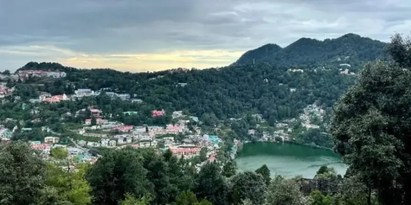 View of hill stations near Agra