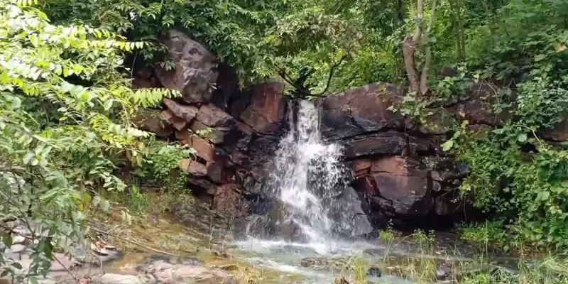 View of Matwada waterfalls