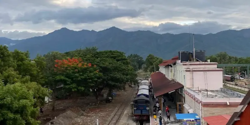 Mettupalayam Railway Station View of Mettupalayam junctionc railway station