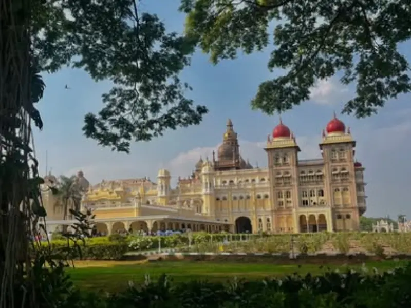 Visit mysore palace near Bangalore