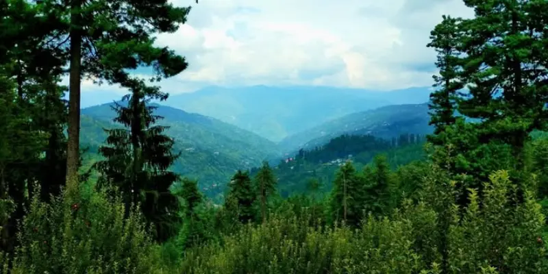 View of Narkanda hill station