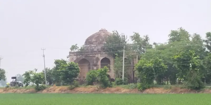 View of Noordin Sarai