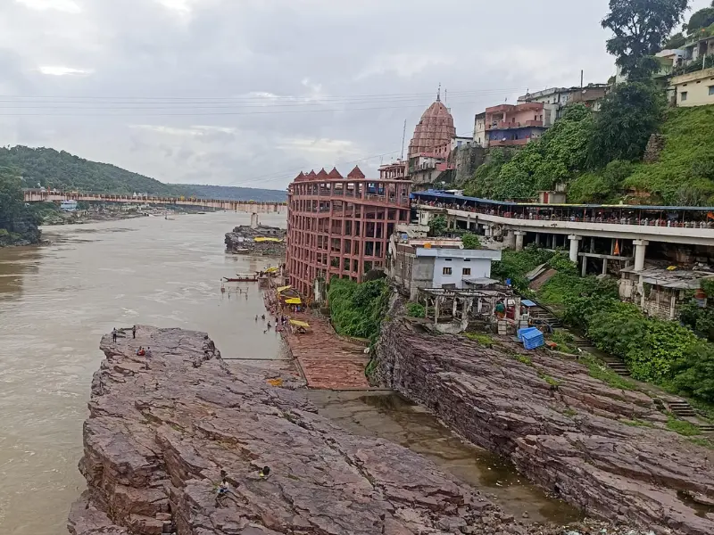 Visit Omkareshwar Near Indore