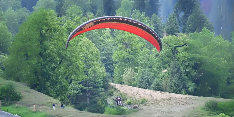 Paragliding In Solang Valley Kid enjoying Solang Valley Paragliding