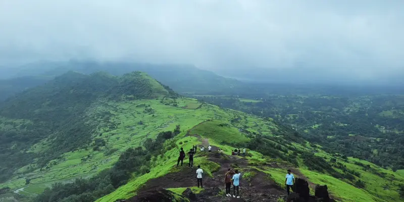 Tourist places near Nashik within 200 km