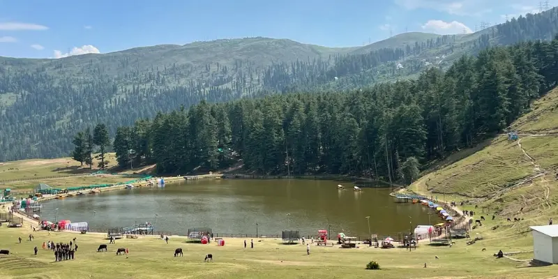 Tourist places near Udhampur within 100 Km