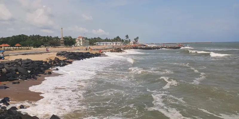 View of Pomphar beach