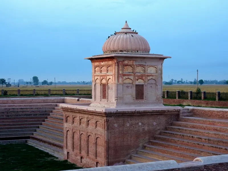 Visit Pul Kanjari near Amritsar within 100 kms