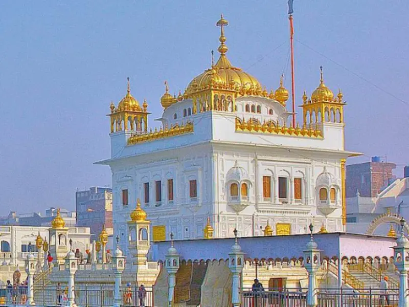 Visit Tarn Taran Sahib Gurudwara near Amritsar within 100 kms