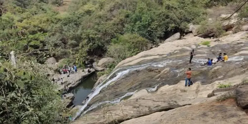 View of Thottikallu falls