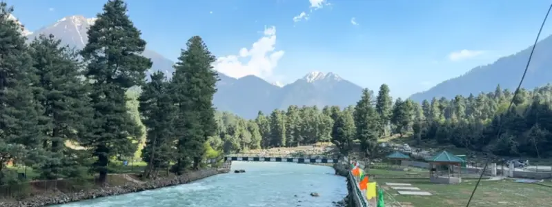 Betaab Valley Tourist Spot in Kashmir