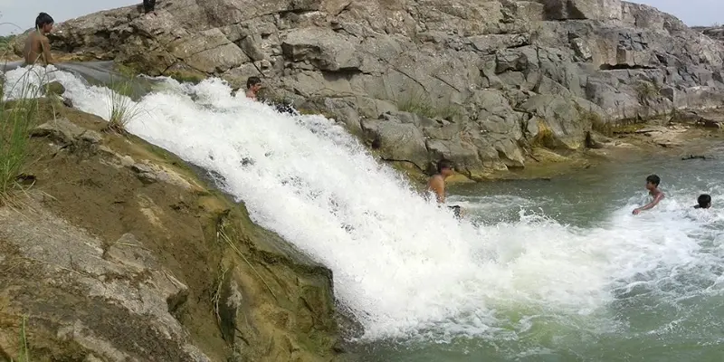 Visit Zanzari Waterfalls Near Ahmedabad